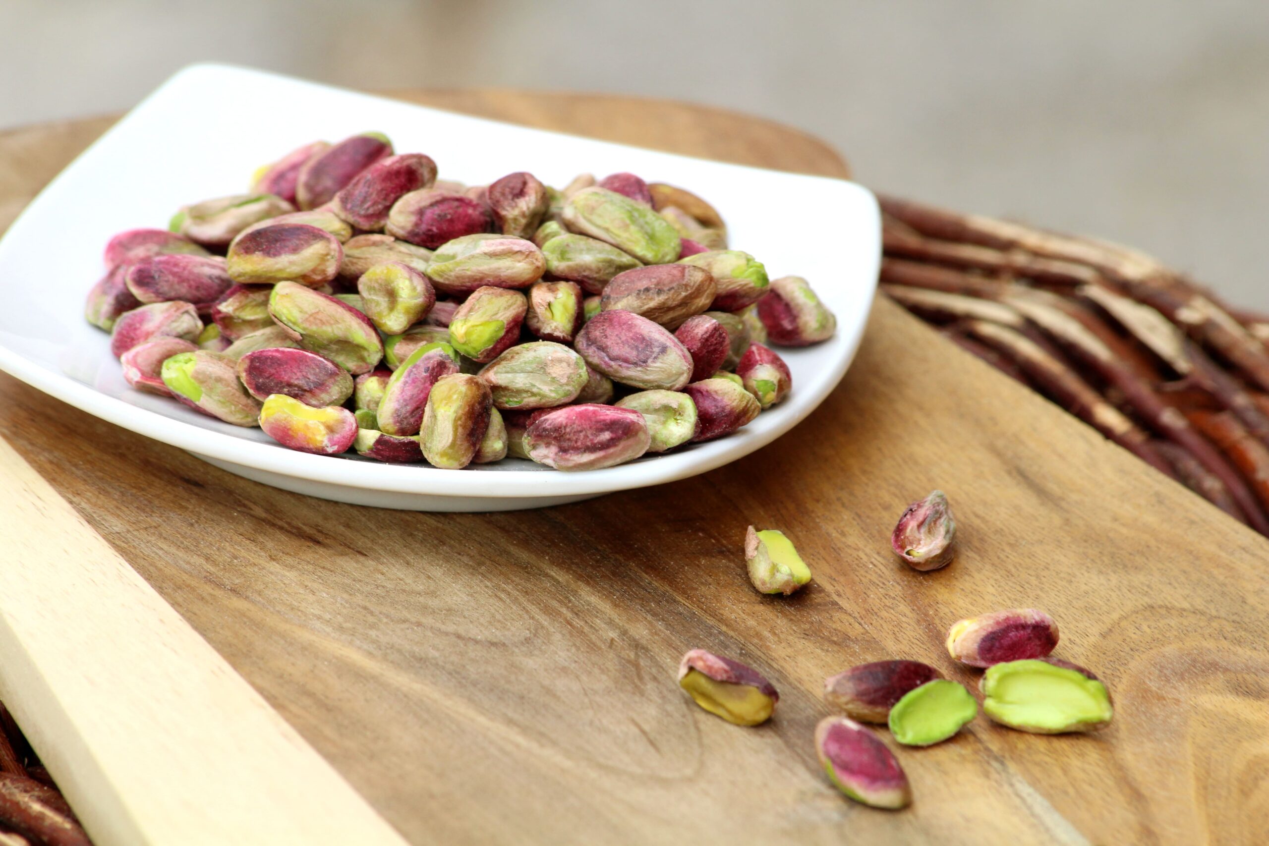 Attenzione! Ecco cosa succede al tuo corpo se esageri con i pistacchi: scopri i sorprendenti effetti!