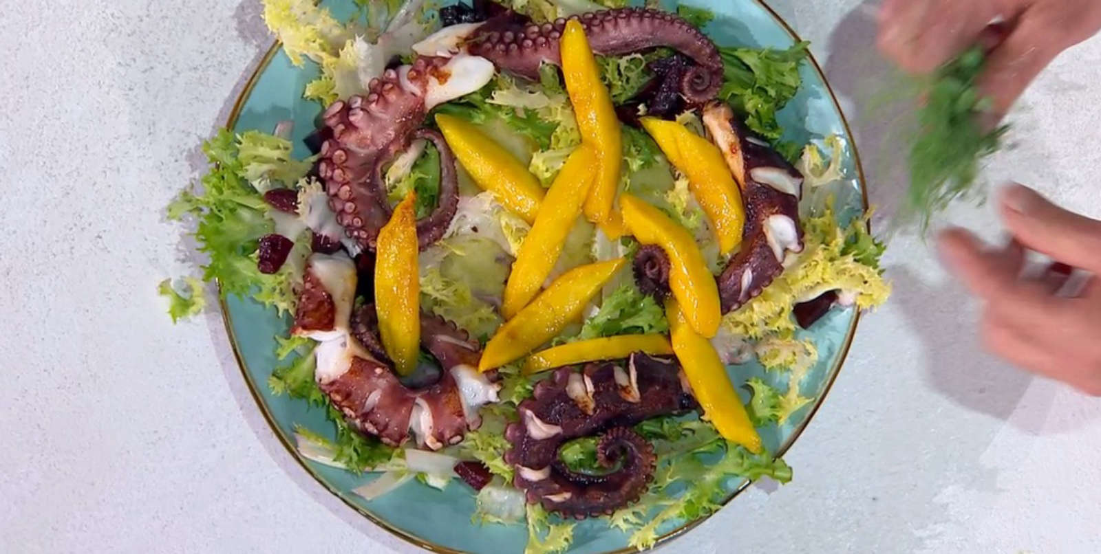 Insalata di polpo di Mauro e Mattia Improta | É sempre mezzogiorno, 12 maggio 2025