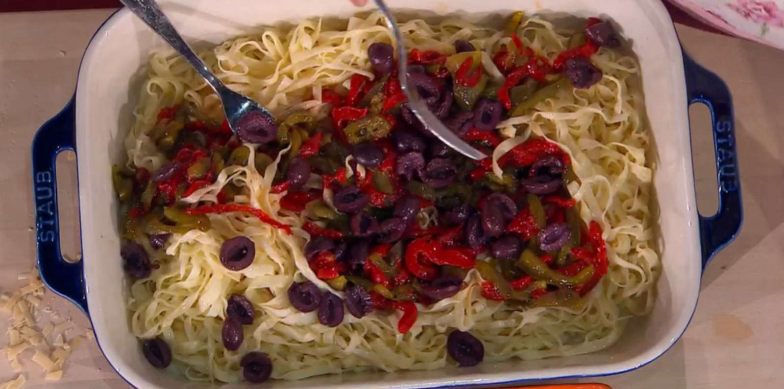 Tagliatelle fredde di Alessandra Spisni | É sempre mezzogiorno, 26 maggio 2025