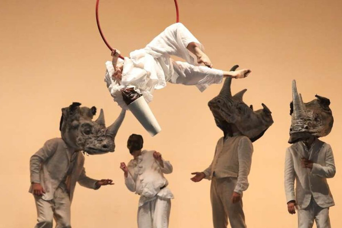 Guitti a Venezia: Magia e Acrobazie Riflettono Sull’Acqua nel 2025