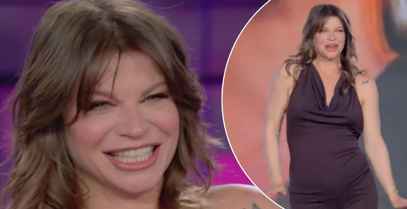 Alessandra Amoroso incinta: il suocero svela segreti sulla gravidanza e il significato del nome Penelope