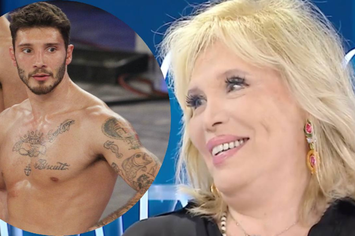 Amanda Lear scherza su Stefano De Martino e il suo provino ad Amici: Pantaloni strappati in prima fila!