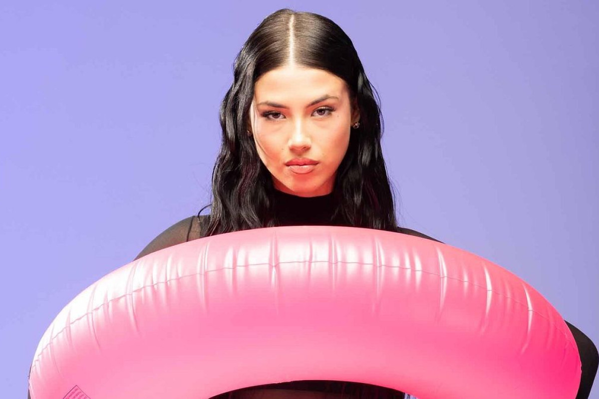 Anna ai Billboard Women in Music Awards 2025: Donna dell’Anno e Talento Under 30 secondo Forbes