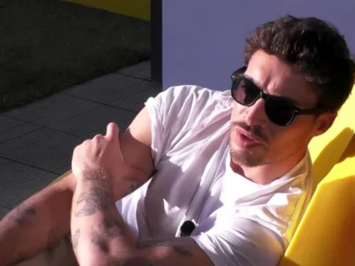 Antonino Spinalbese svela il suo nuovo flirt: retroscena e gossip estivo che sorprendono tutti