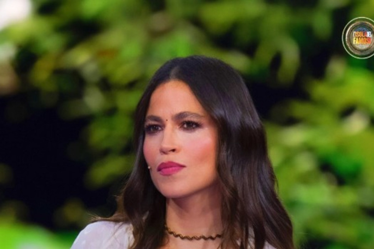 Isola dei Famosi in Semifinale: Come il Film Nessuno Mi Può Giudicare Ha Sfidato gli Ascolti Televisivi?