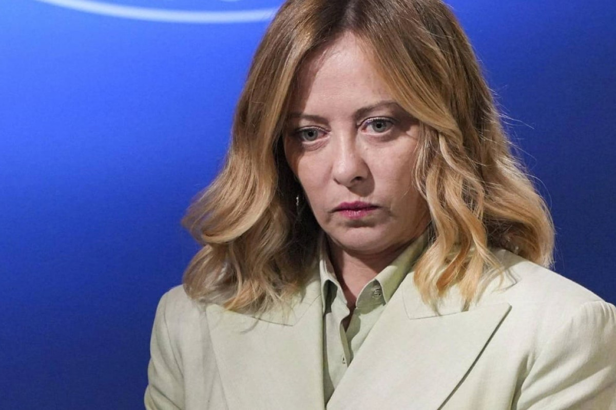 Attacco all’Iran, Meloni convoca ministri e intelligence per una risposta strategica senza precedenti