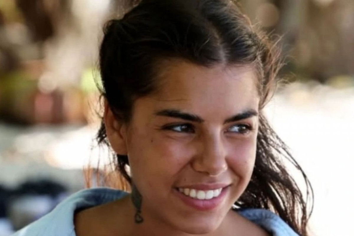 Isola dei Famosi: Chiara Balistreri e la polemica social che cambia le regole del gioco, il passato si fa sentire!