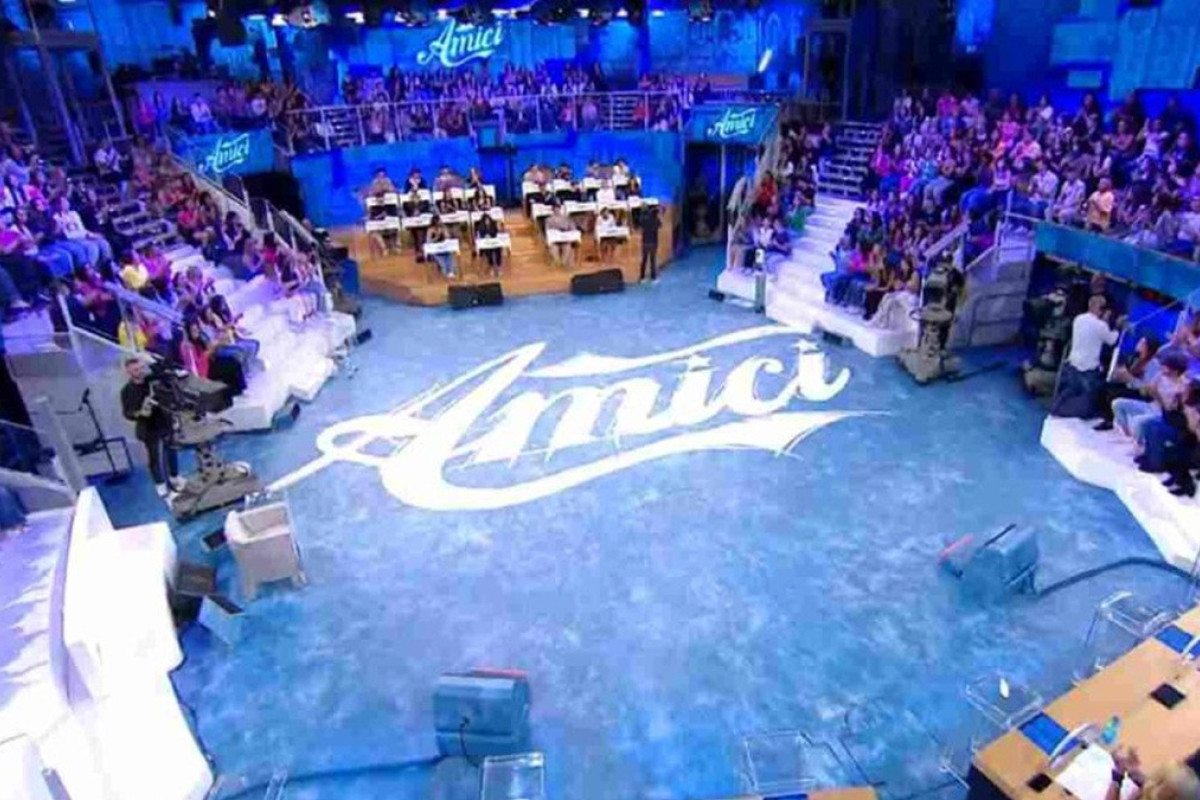 Amici 24, l’inaspettato legame tra due ex allieve: gossip e fan in delirio sui social!