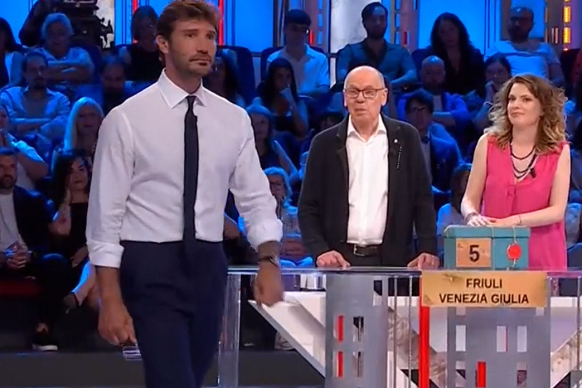 Federica da Lignano sfiora la vittoria da 200.000 euro ad Affari Tuoi: un colpo di scena imperdibile!