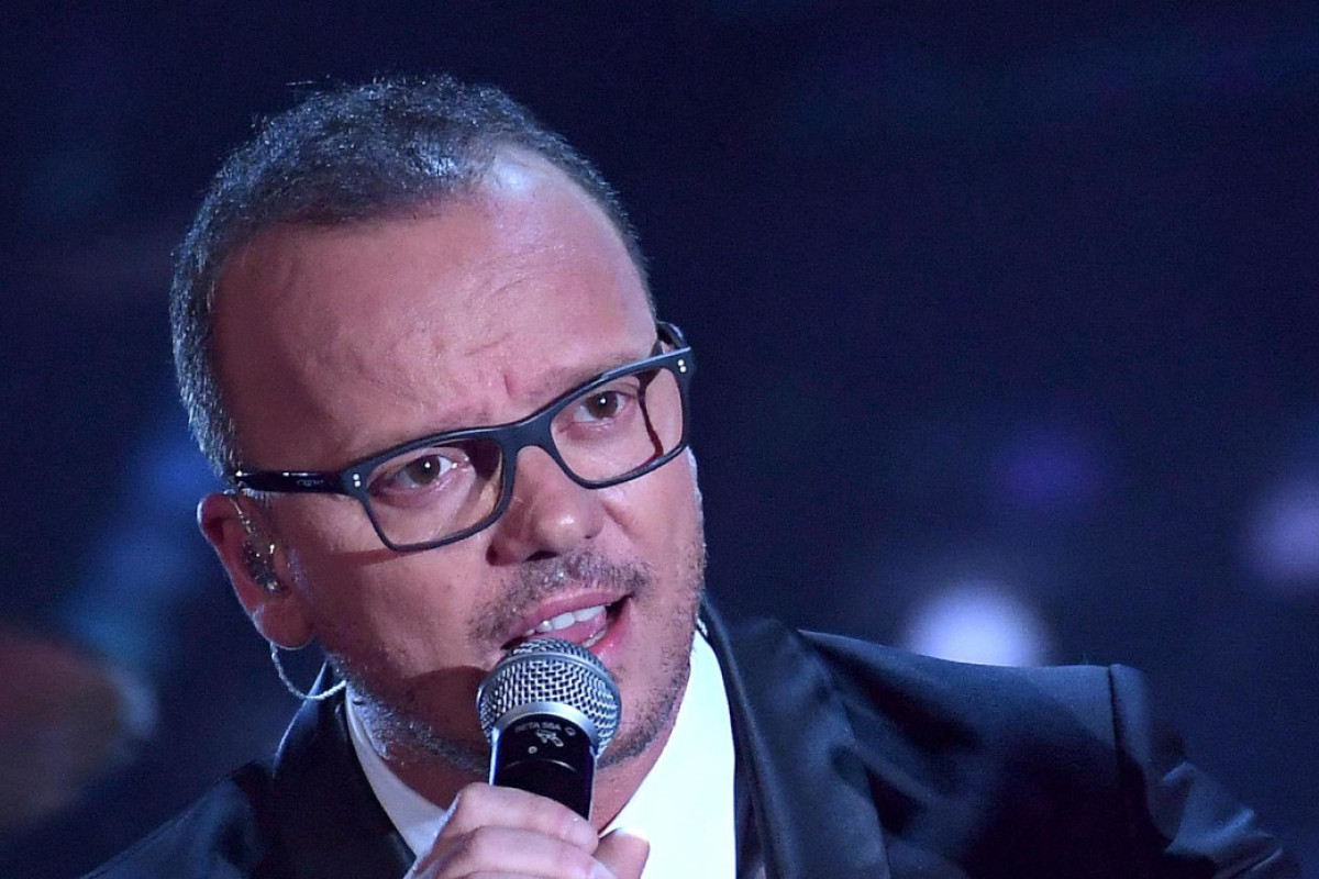 Gigi D’Alessio su Canale 5: Musica e Solidarietà in un Evento Imperdibile, mentre Rai 1 Replica Makari 3