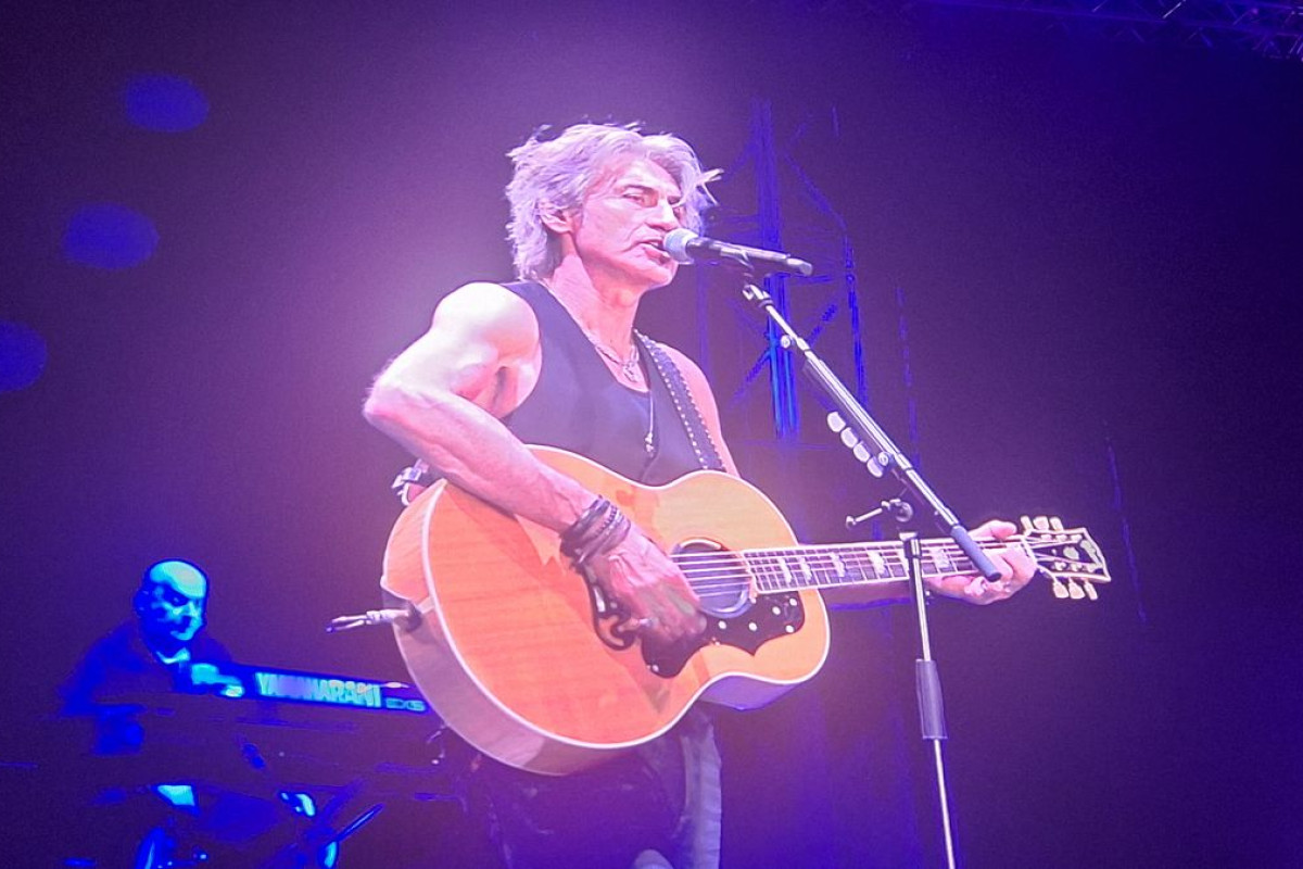 Luciano Ligabue conquista Campovolo: oltre 100mila fan festeggiano in un concerto indimenticabile