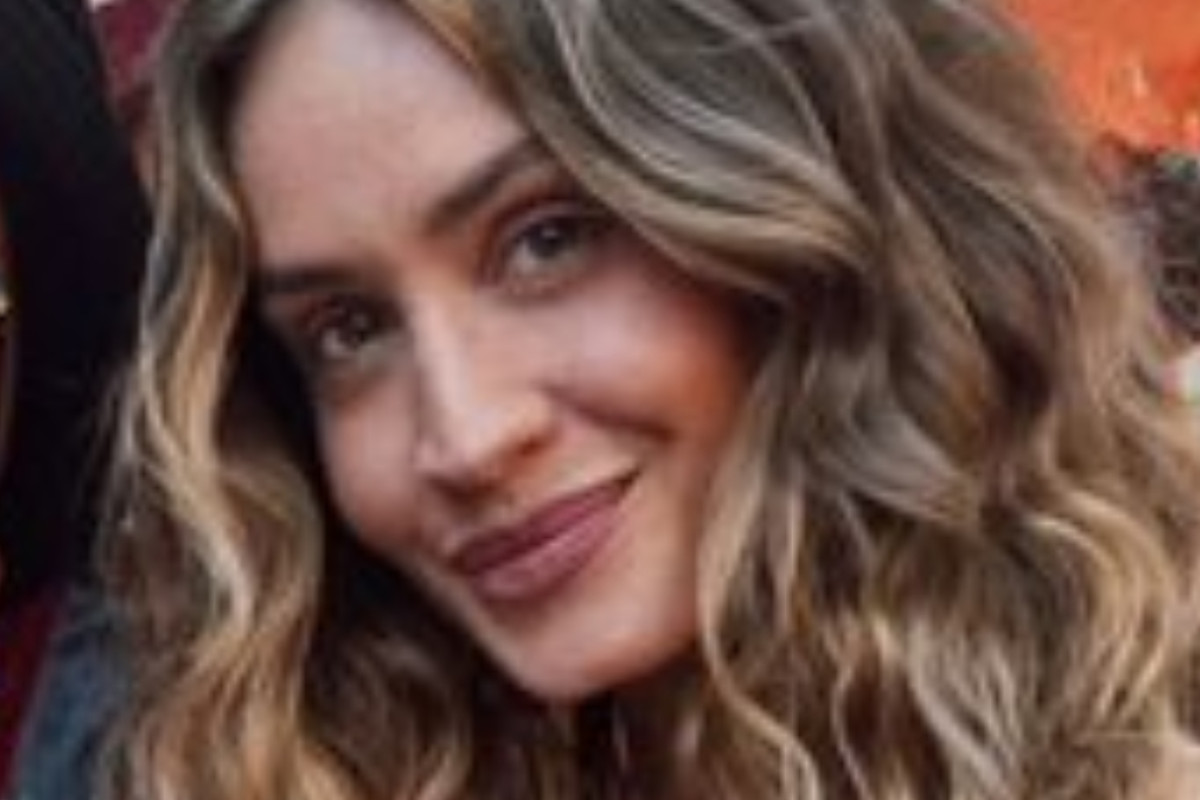 Helena prestes bloccata in aeroporto in Sicilia: il mistero dopo l’avventura con Giulia Calcaterra sul veliero