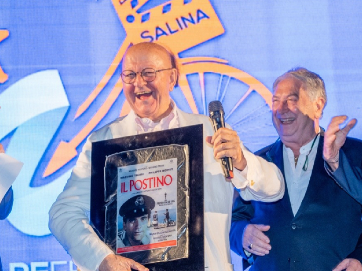 Natale a Salina svela il lato provocatorio di Massimo Boldi tra ricordi e risate al Marefestival