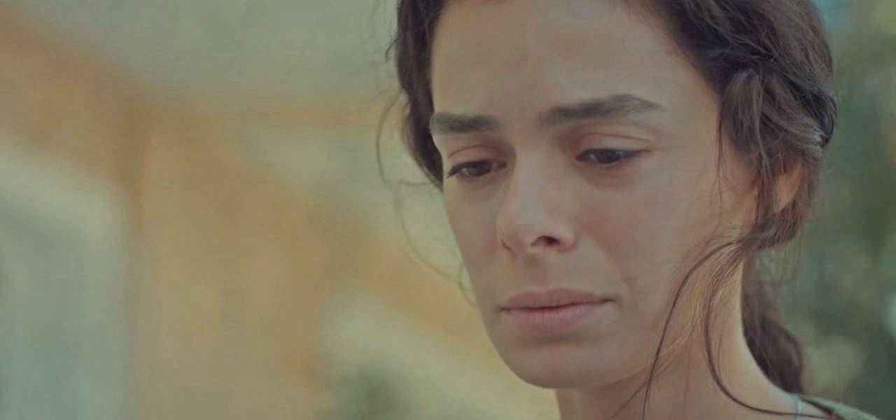 La forza di una donna: Bahar sconvolta, scopre il legame segreto tra la madre e il marito defunto