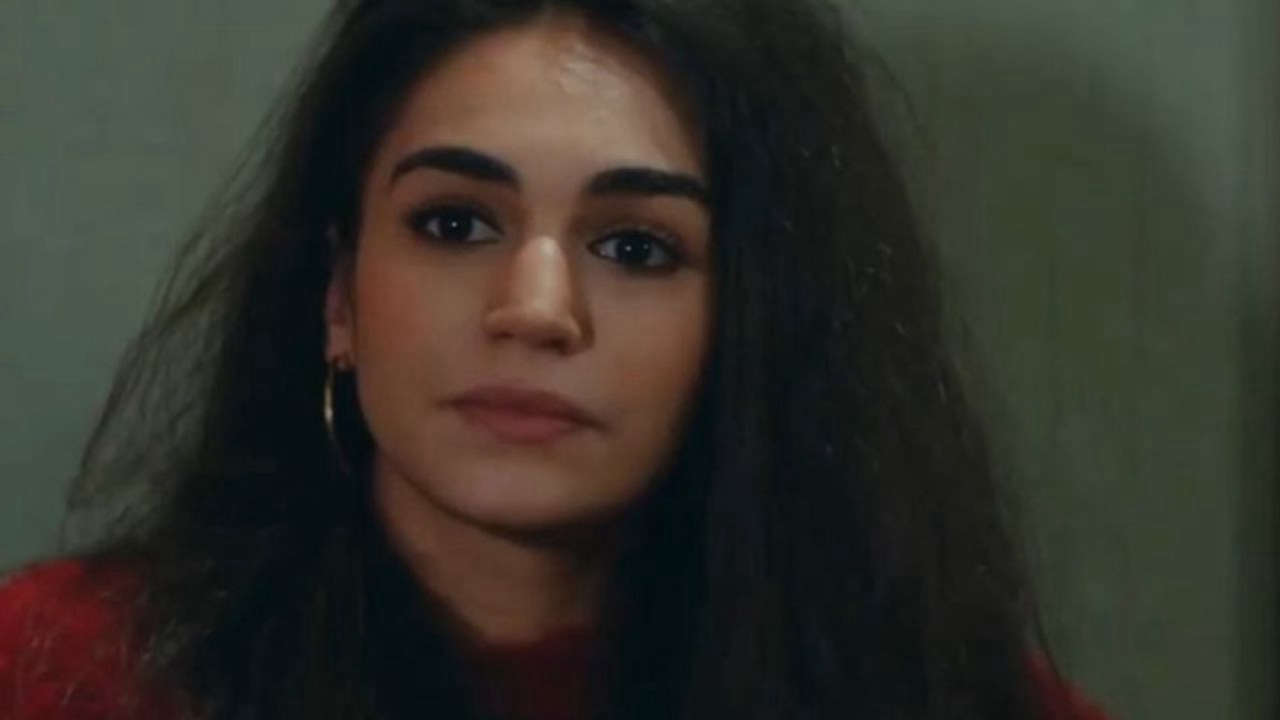 La forza di una donna, anticipazioni: Torna l’ex di Arif, Bersan pronta a tutto per distruggere Bahar La forza di una donna, anticipazioni: Torna l’ex di Arif, Bersan pronta a tutto per distruggere Bahar
