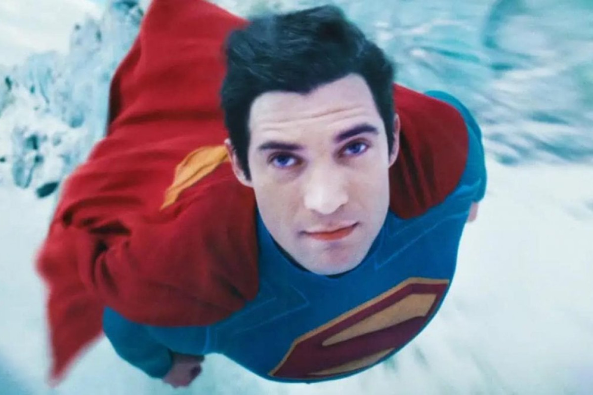 James Gunn esclude la scena virale di Superman: svelate nuove sorprese per il film del 9 luglio