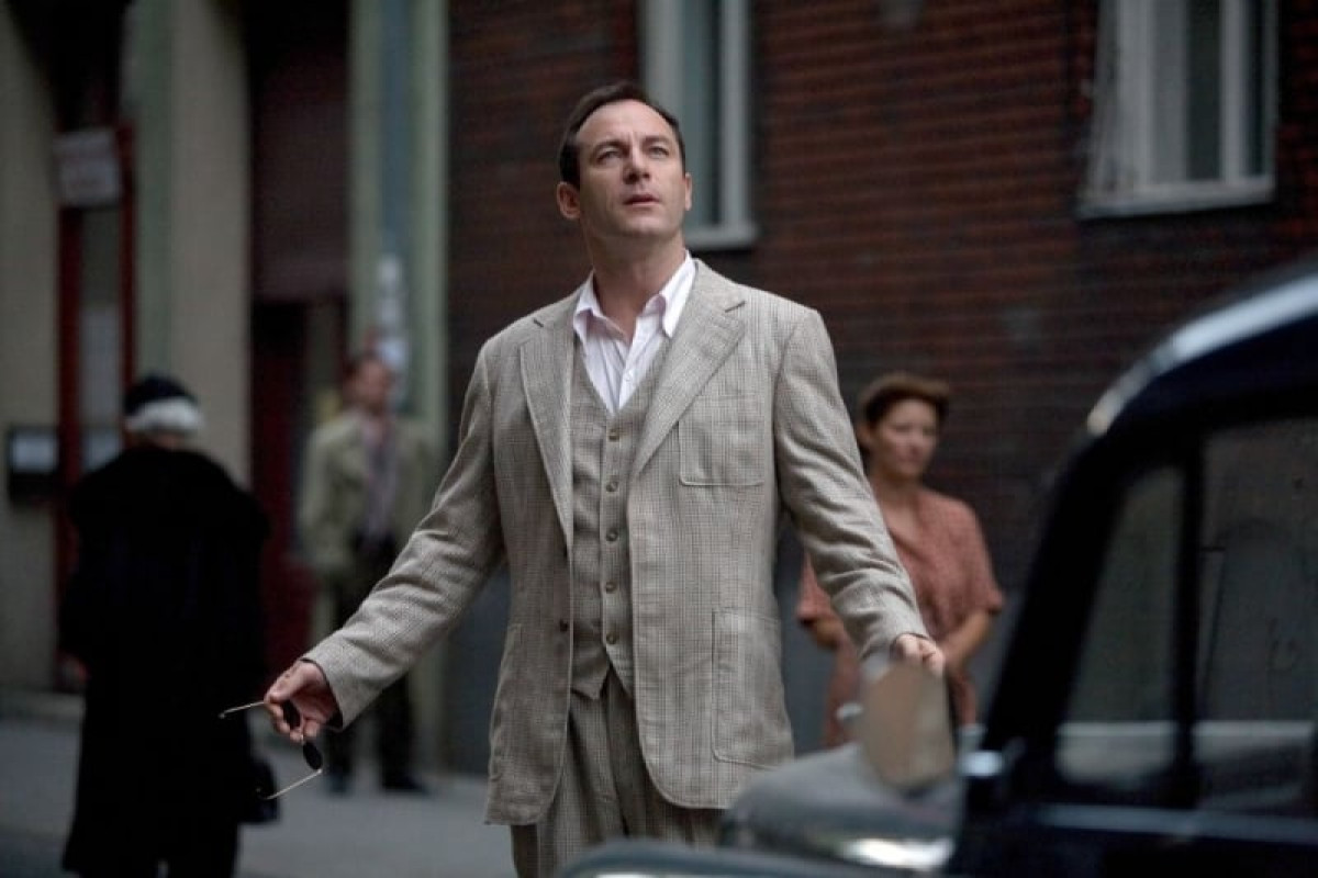 Jason Isaacs svela il lato oscuro di una star di Hollywood: un episodio da bullo sul set sorprende tutti