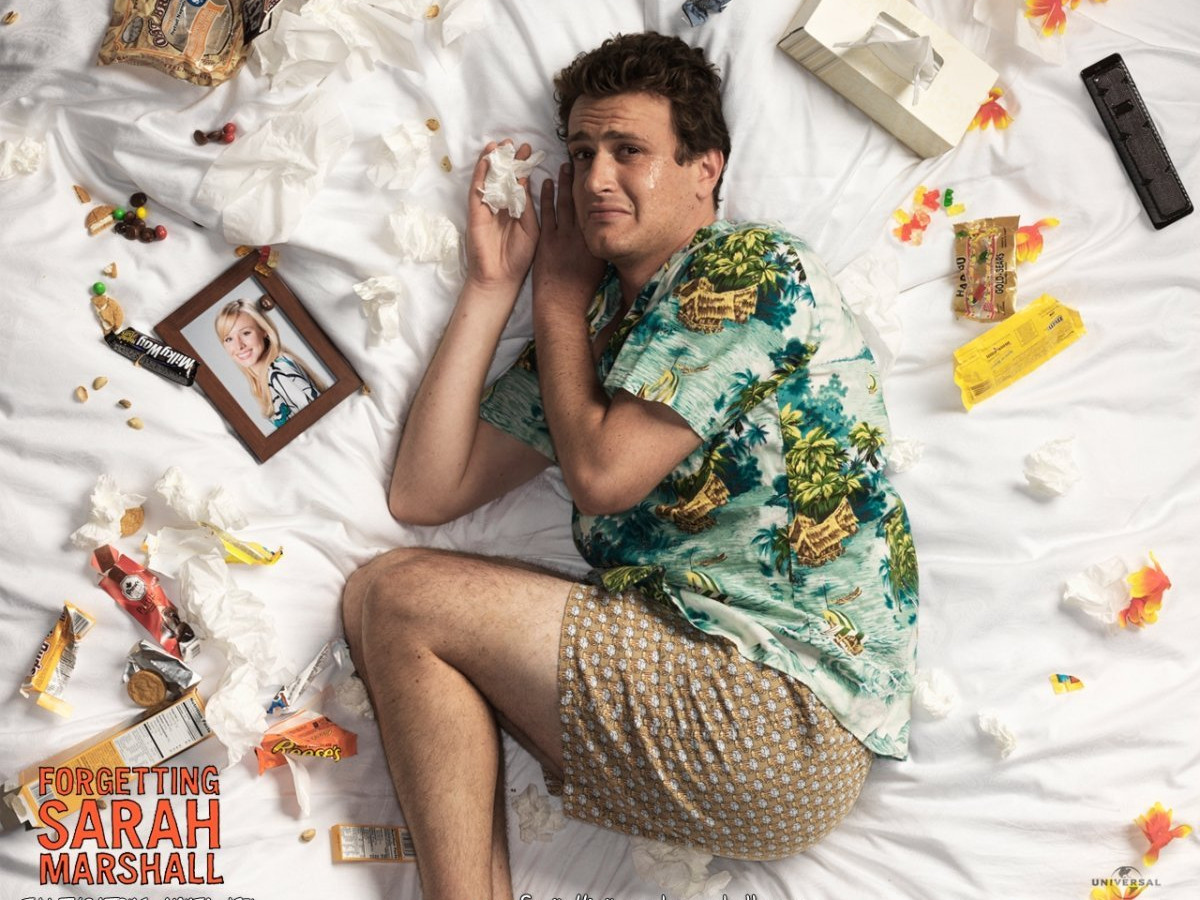 Jason Segel: oltre la commedia, un viaggio affascinante tra dramma e ironia nelle sue scelte artistiche
