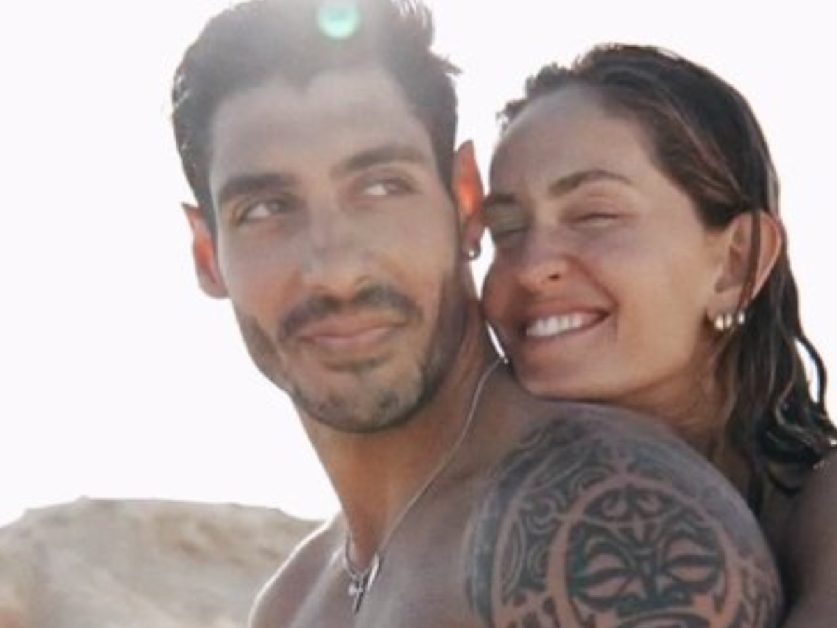 Grande Fratello: Javier Martinez e Helena Prestes tra smentite e reazioni che scatenano il gossip! Grande Fratello: Javier Martinez e Helena Prestes tra smentite e reazioni che scatenano il gossip!