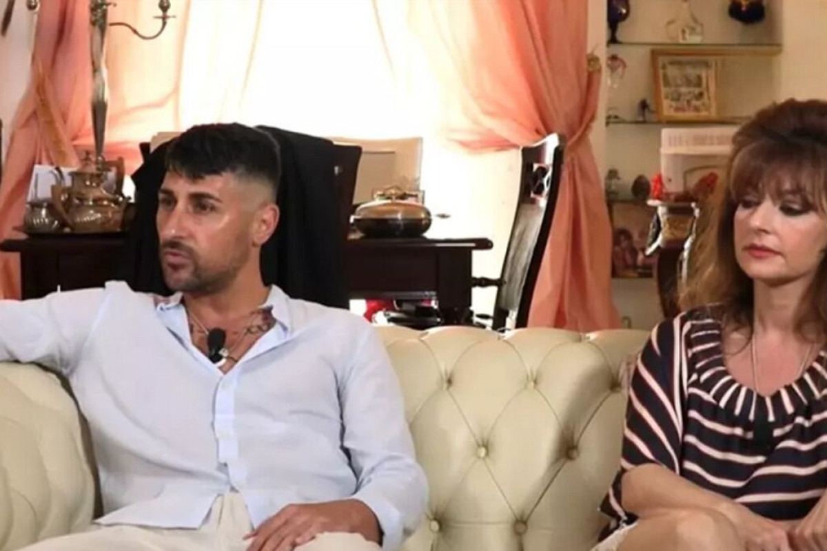 La difficoltà di mantenere un rapporto stabile: riflessioni di una compagna su anni di distanza affettiva