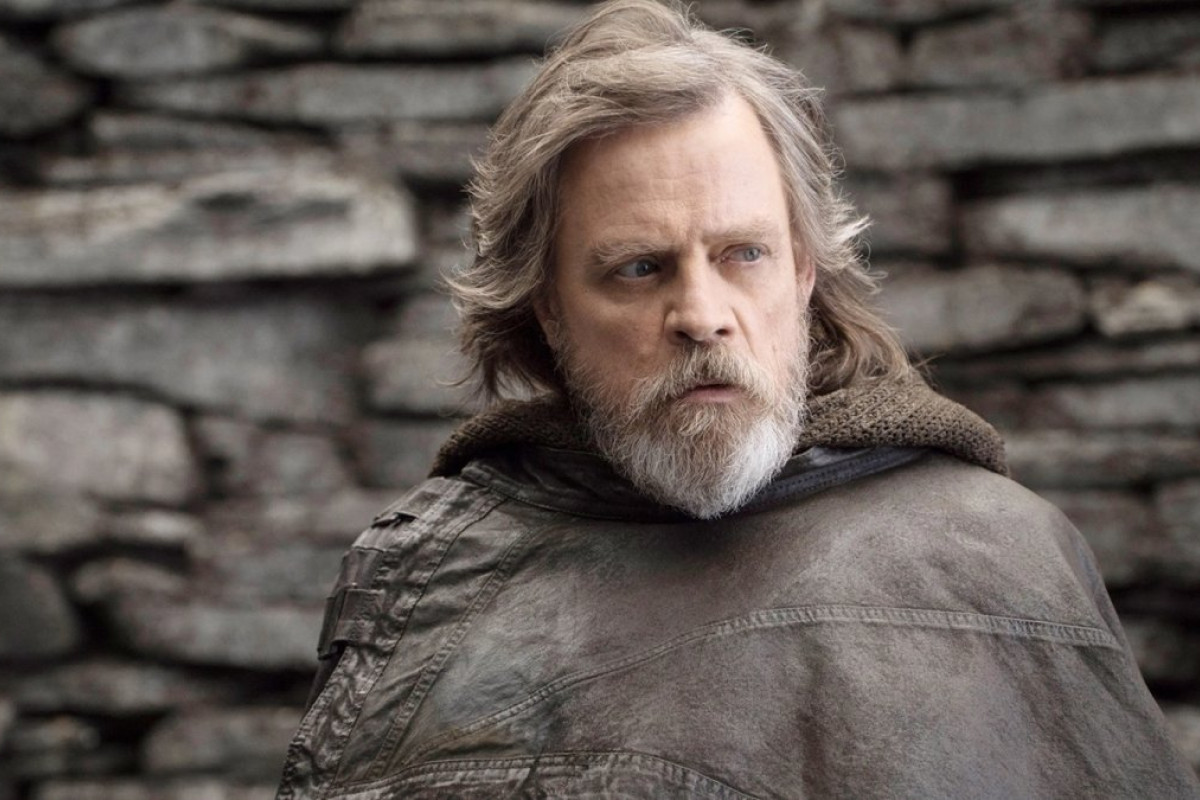 Mark Hamill svela la sorprendente storia alternativa di Luke Skywalker prima di Star Wars: Gli ultimi Jedi