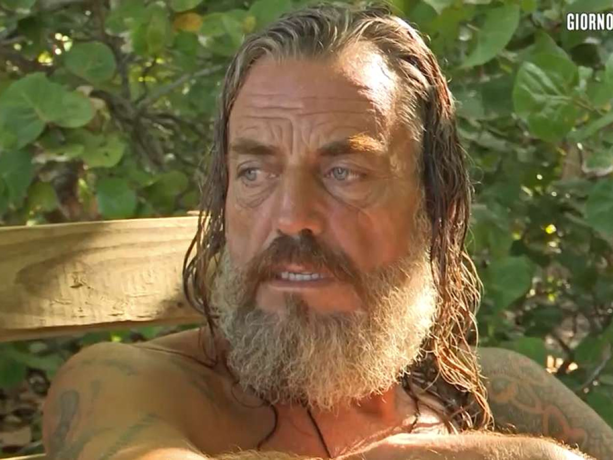 Isola dei Famosi: Mirko Frezza minaccia il ritiro dopo un acceso scontro con Patrizia Rossetti