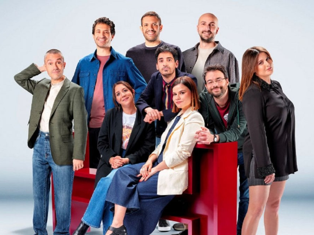 Nuovo show comico su TV8: svelati i protagonisti e il format che conquisterà la prima serata!
