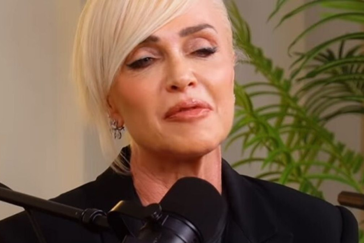 Paola Barale e Raz Degan: la passione e le fughe che segnano il loro amore all’Isola dei Famosi, 2023