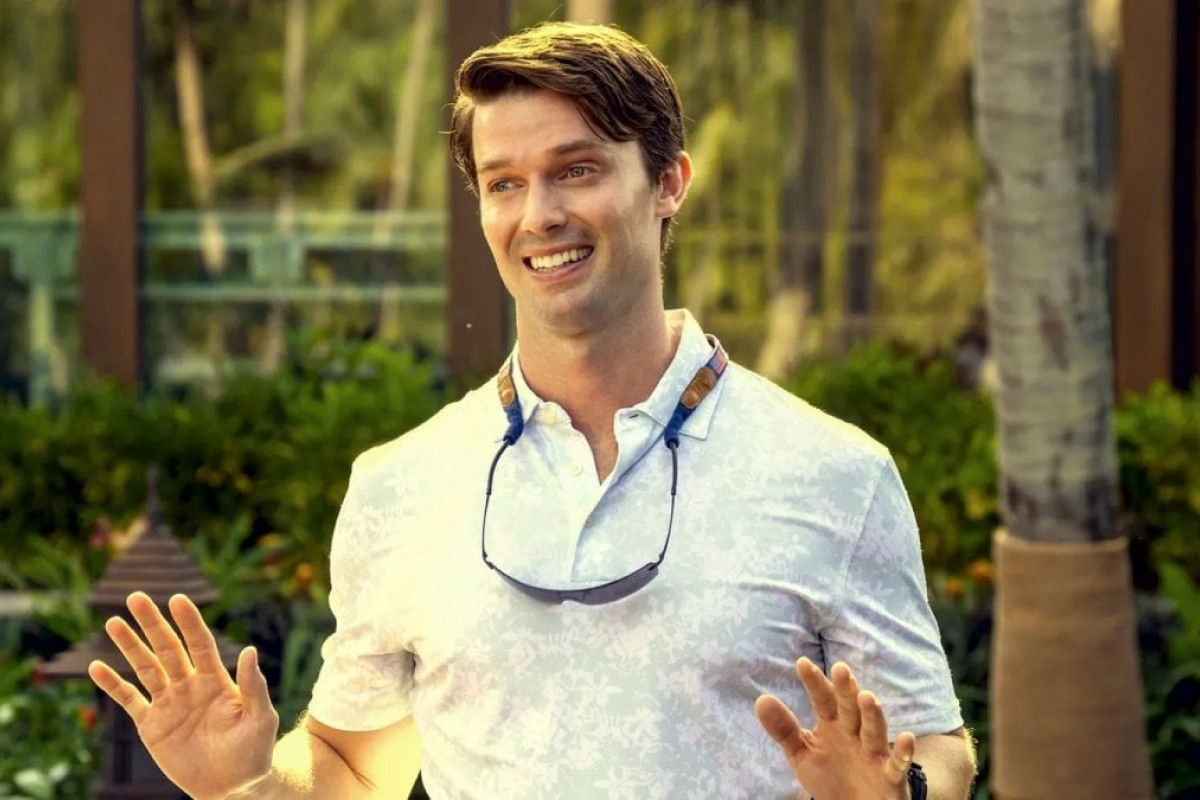 The White Lotus: Patrick Schwarzenegger svela la parodia porno durante un allenamento in palestra
