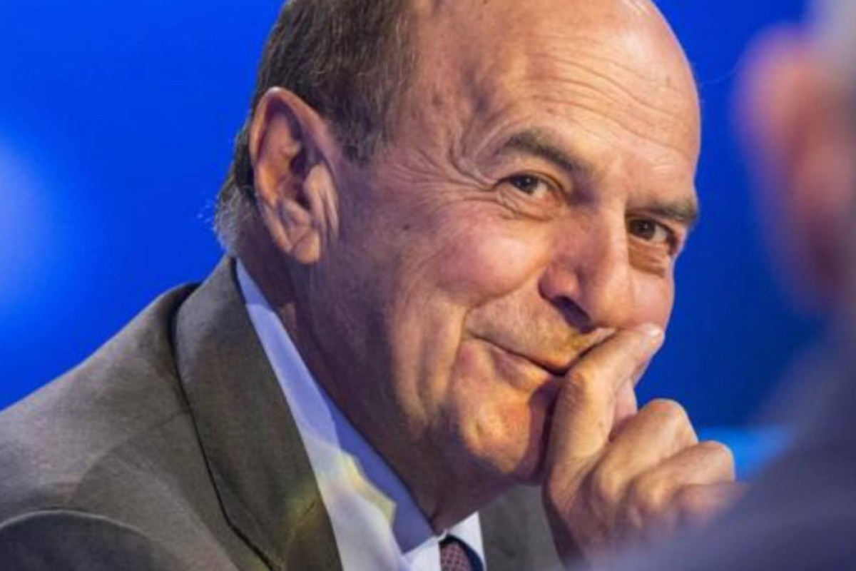 Referendum 2023: il gesto di Bersani a Roma scatena polemiche e discussioni tra i sostenitori e gli oppositori