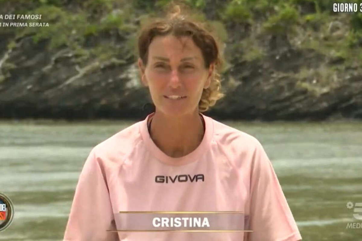 Isola dei Famosi 2023: Patrizia Rossetti e Teresanna Pugliese si sfidano, tensioni esplosive tra i naufraghi!