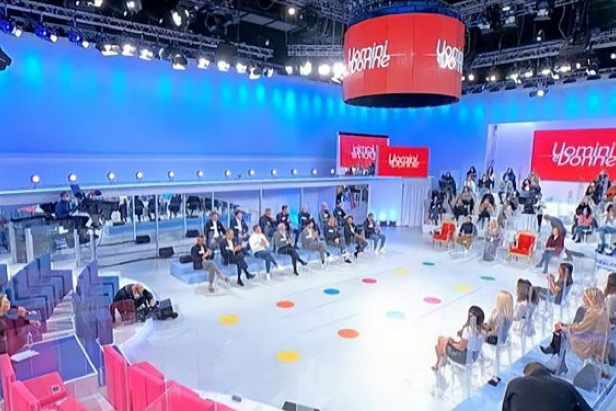 Uomini e Donne, Margherita e Gabriele avvistati a Milazzo: cosa nasconde il trono over? Uomini e Donne, Margherita e Gabriele avvistati a Milazzo: cosa nasconde il trono over?