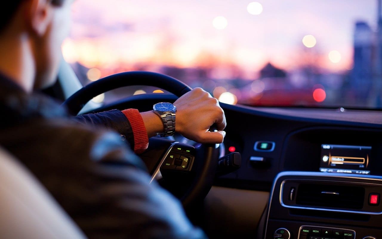 Scopri quale auto è prediletta da ogni segno zodiacale: il tuo segno sorprende!