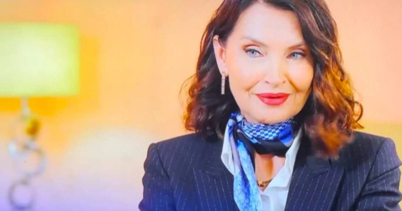 Nadia Mayer, l’agente immobiliare di Casa a Prima Vista: scopri età, famiglia e segreti della sua carriera!