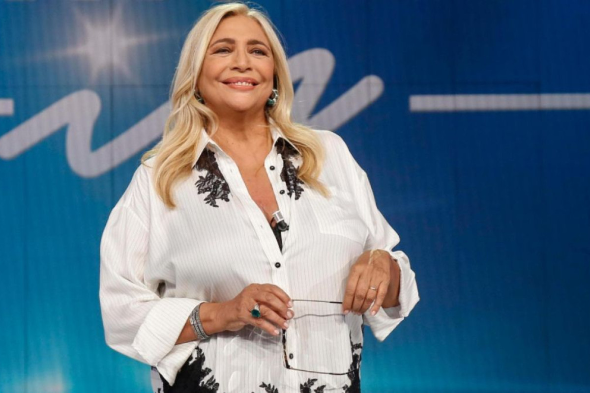 Domenica In: 50 Anni di Celebrazioni con Mara Venier e Nuovi Conduttori al Suo Fianco!