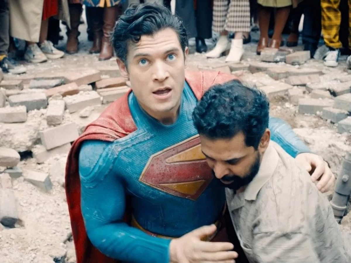 Zack Snyder contro James Gunn: il boicottaggio social dei fan infiamma l’attesa per il nuovo film di luglio