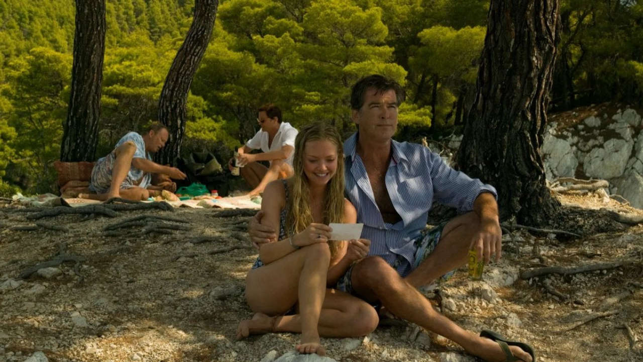 Mamma Mia 3, il mistero svelato: Pierce Brosnan rivela il segreto sul padre biologico di Sophie!