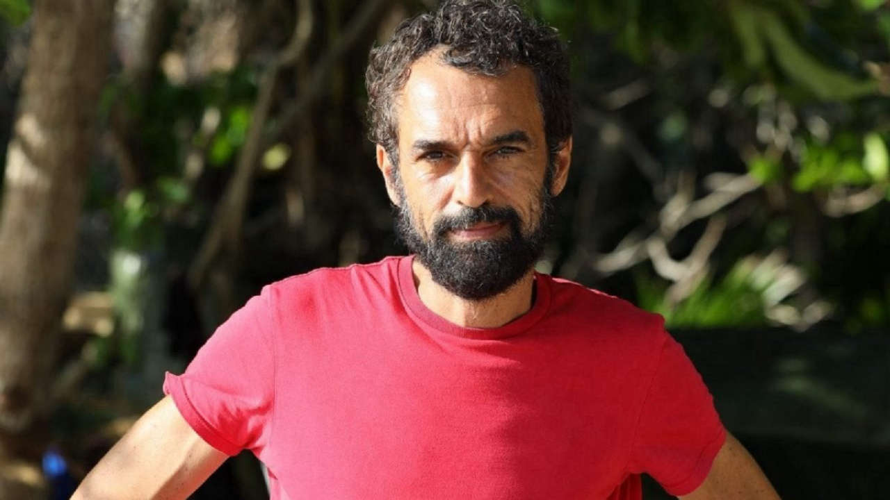 L’isola dei famosi, Dino Giarrusso sconvolge Cristina Plevani: “Ho avuto centinaia di donne”