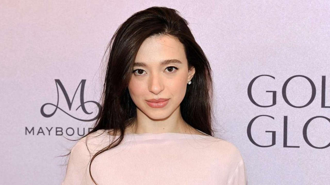 La maschera della morte rossa, Mikey Madison prende il posto di Sydney Sweeney in un’interpretazione da brividi