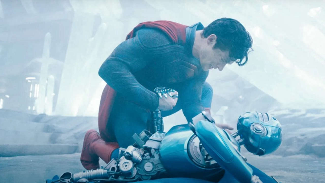 Superman: James Gunn rivela il legame sorprendente con Godzilla Minus One nel suo nuovo film