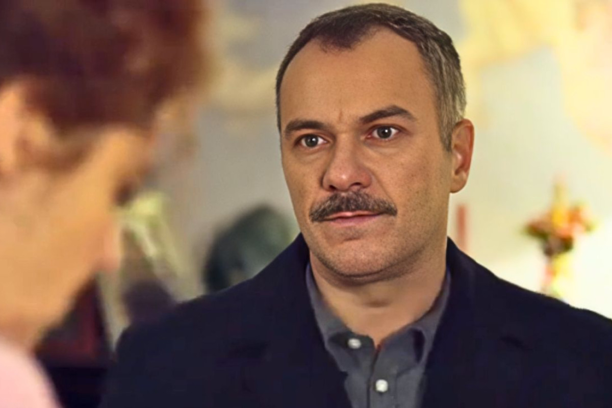 La Scuola: la nuova serie Netflix con Massimiliano Gallo ti immerge negli anni ’90 della storica Nunziatella di Napoli