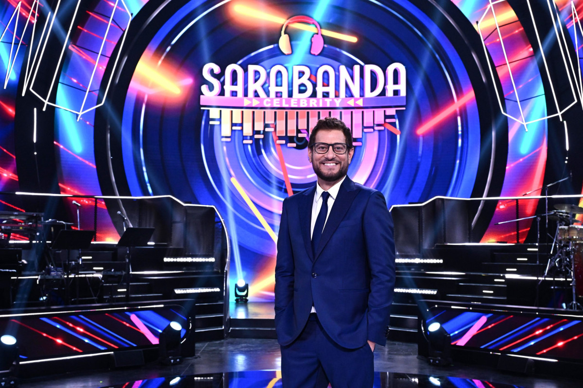 Canale 5 rivoluziona le serate di luglio: nuovi format inediti ogni giorno da non perdere!