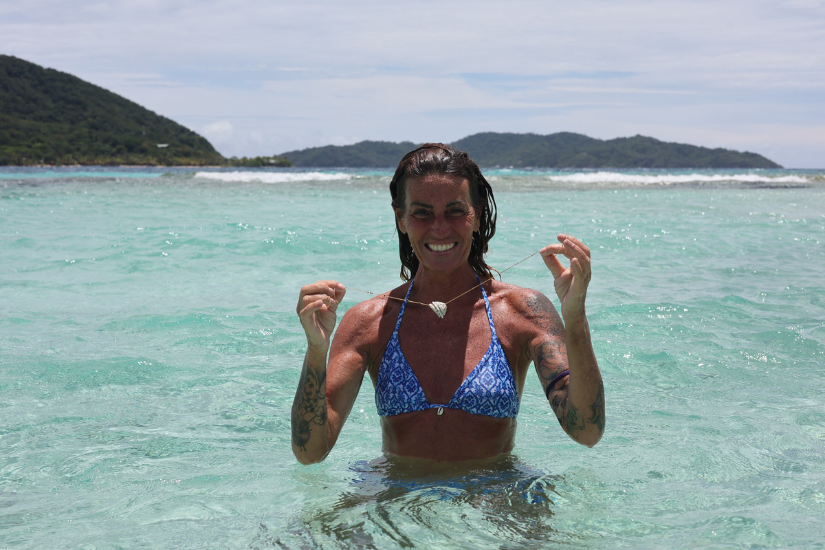 Isola dei Famosi 2025: Cristina Plevani conquista il titolo, Veronica Gentili debutta alla conduzione su Canale 5