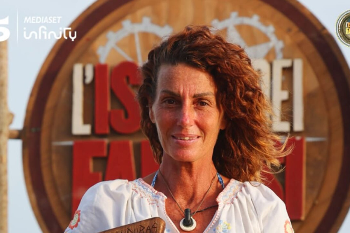 Isola dei Famosi: Cristina Plevani trionfa 25 anni dopo il Grande Fratello, un ritorno imperdibile!
