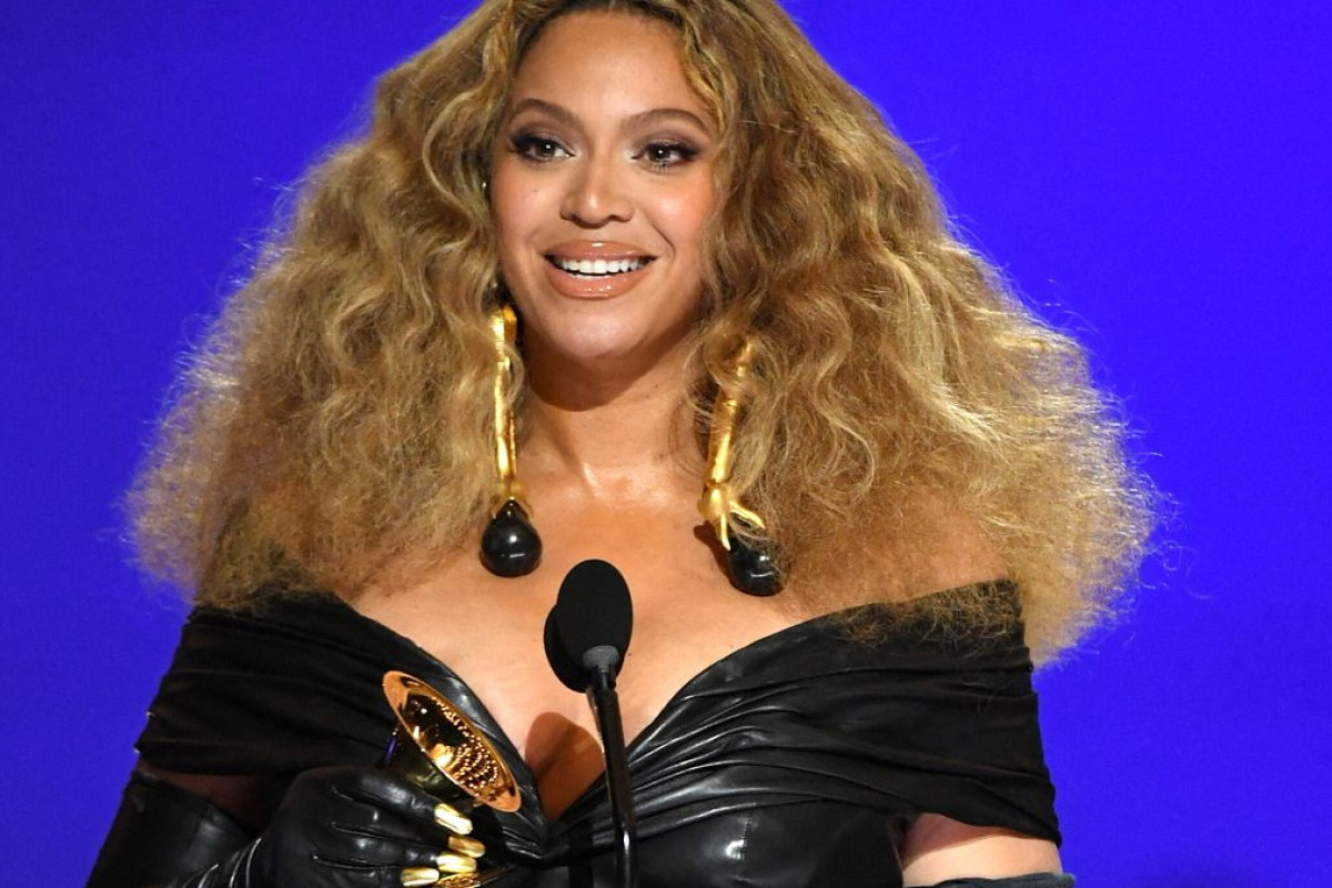 Furto clamoroso al coreografo Christopher Grant: rubate valigie con segreti su Beyoncé a Milano