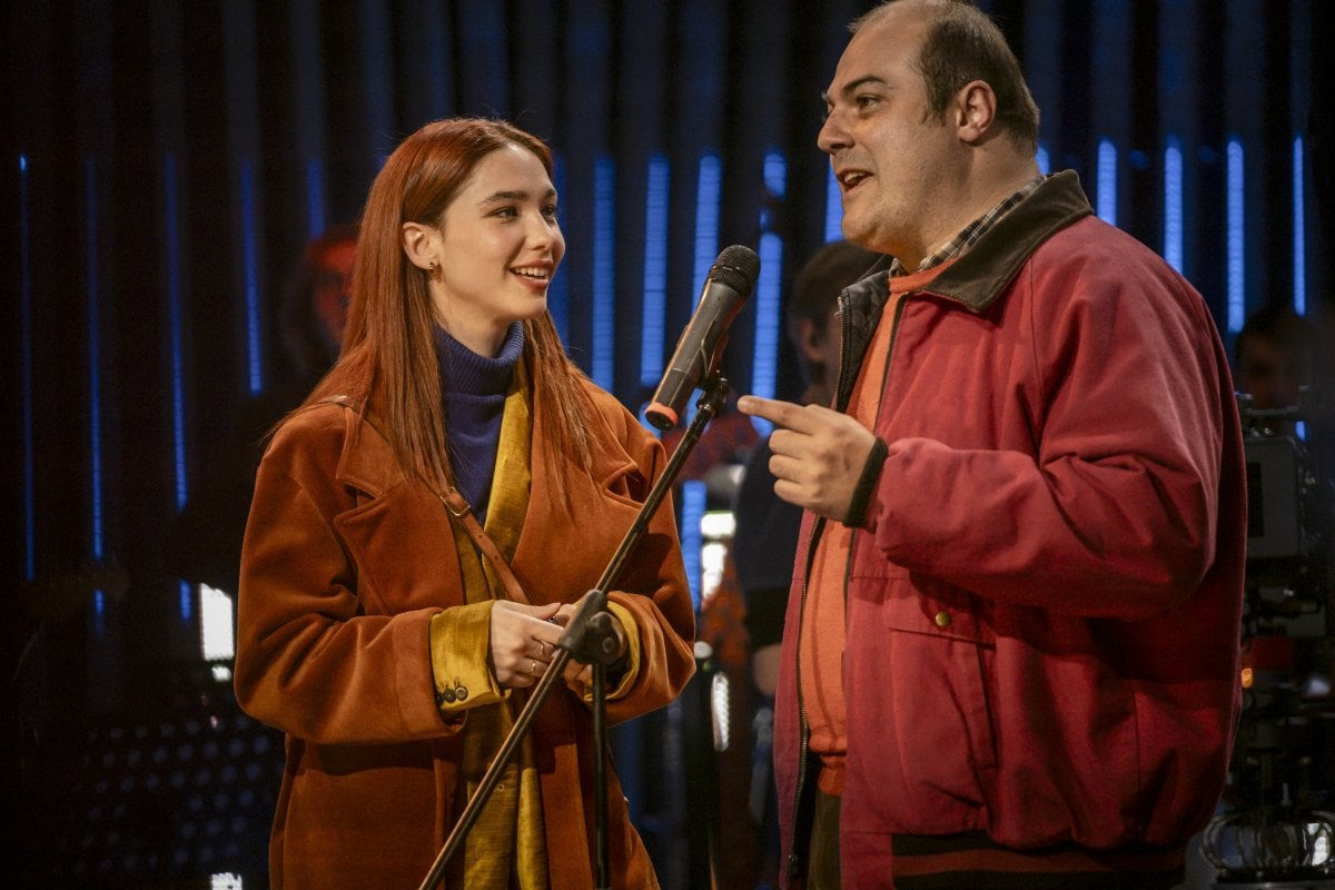 La vita da grandi: Greta Scarano racconta il suo straordinario passaggio dal cinema a Netflix tra successi e premi