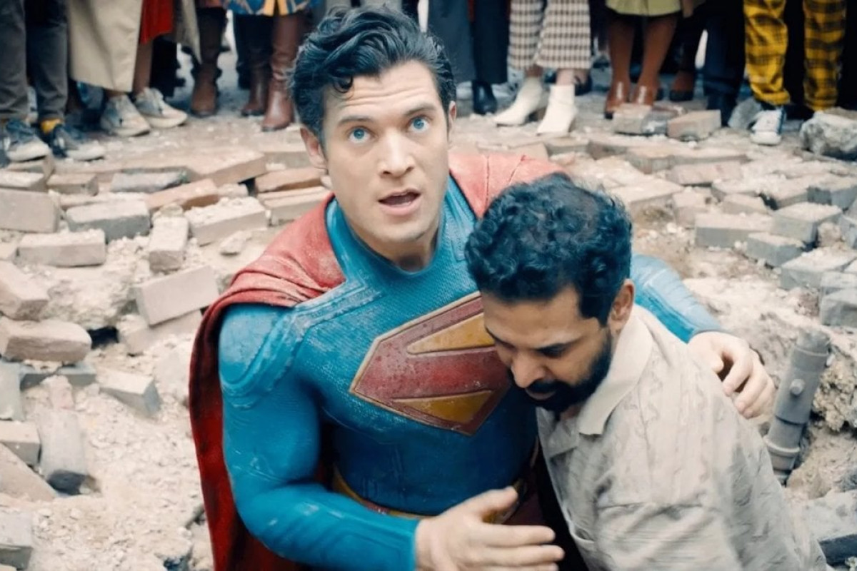 Superman: James Gunn rivela il potente messaggio politico dietro il film in arrivo nel 2025