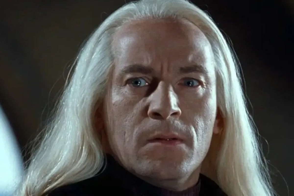 Harry Potter Jason Isaacs difende Paapa Essiedu dagli insulti razzisti dopo il suo annuncio come Severus Piton