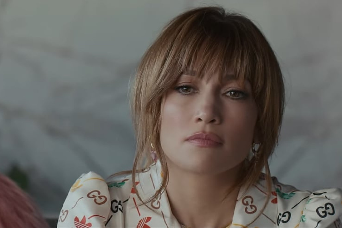 Jennifer Lopez e l’imprevisto sul palco di Varsavia: un compleanno indimenticabile che ha sorpreso tutti