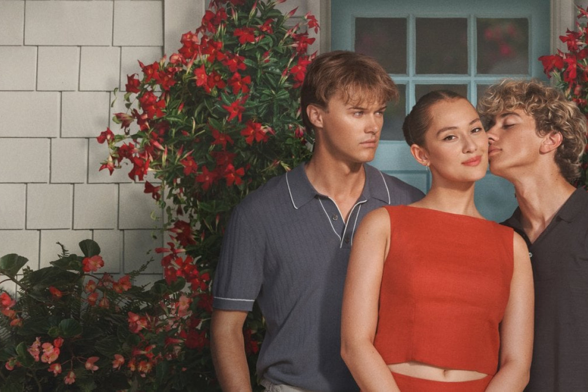 L’estate nei tuoi occhi torna su Prime Video: il teen drama evolve in un capitolo più maturo e intrigante